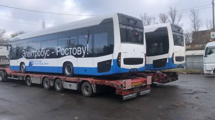 В Ростов прибыла первая партия электробусов «КамАЗ» В Ростов прибыла первая партия электробусов «КамАЗ»