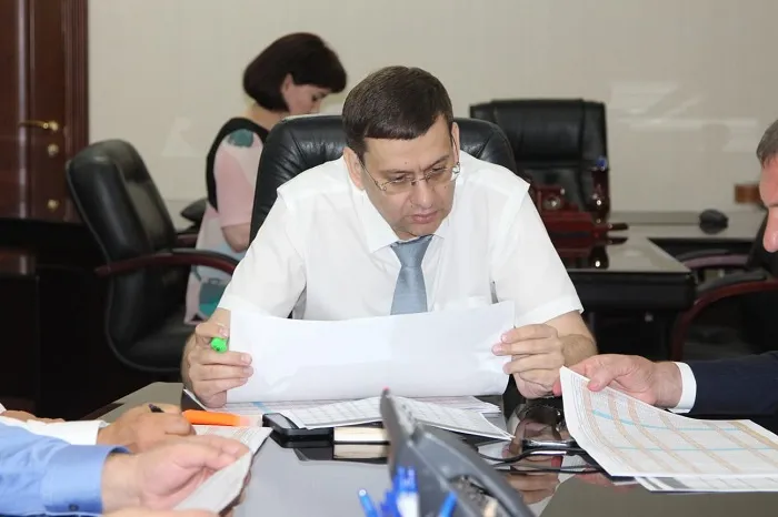 Роман Левченко поручил усилить работу по пресечению безучетного энергопотребления в Дагестане Роман Левченко поручил усилить работу по пресечению безучетного энергопотребления в Дагестане