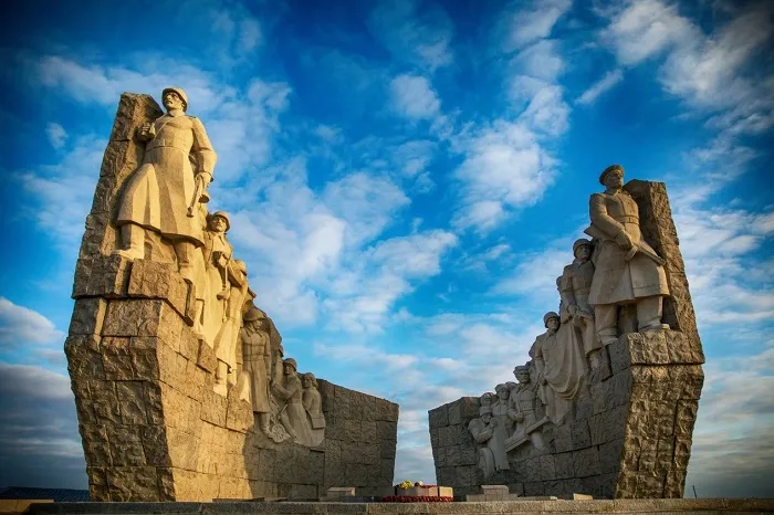 Музейный комплекс «Самбекские высоты» вошел в топ-10 медиарейтинга российских музеев Музейный комплекс «Самбекские высоты» вошел в топ-10 медиарейтинга российских музеев