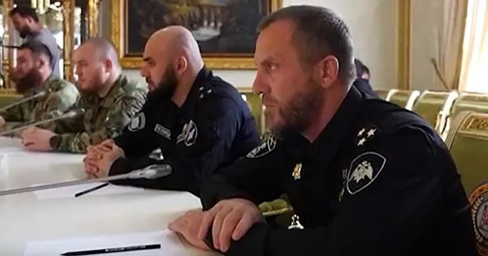 Рамзан Кадыров призвал всех войти в режим самомобилизации Рамзан Кадыров призвал всех войти в режим самомобилизации