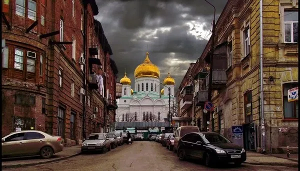 В Ростове-на-Дону Соборный переулок станет пешеходным В Ростове-на-Дону Соборный переулок станет пешеходным