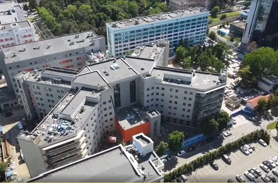 Кубань получит около 3,3 млрд рублей на строительство и реконструкцию больничных корпусов Кубань получит около 3,3 млрд рублей на строительство и реконструкцию больничных корпусов