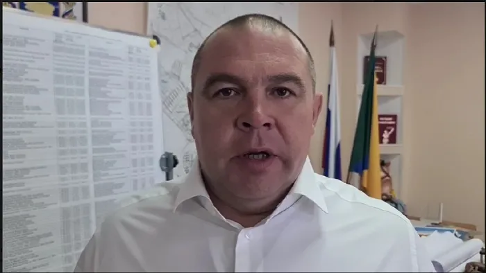 Глава Невинномысска призвал горожан передать однодневный заработок на нужды СВО Глава Невинномысска призвал горожан передать однодневный заработок на нужды СВО