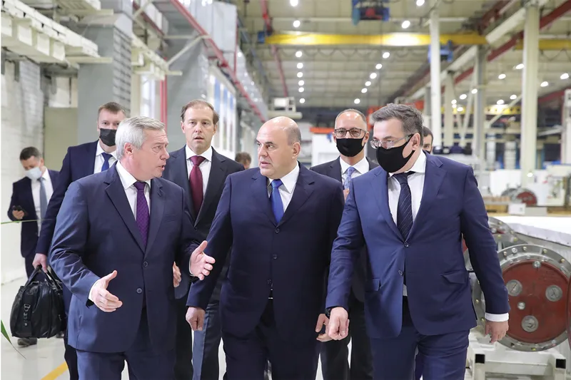 Михаил Мишустин пообещал 4 млрд «Ростсельмашу» Михаил Мишустин пообещал 4 млрд «Ростсельмашу»