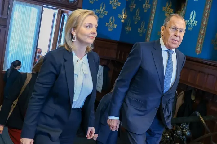 Глава МИД Великобритании по ошибке не признала суверенитет России над Ростовской областью Глава МИД Великобритании по ошибке не признала суверенитет России над Ростовской областью