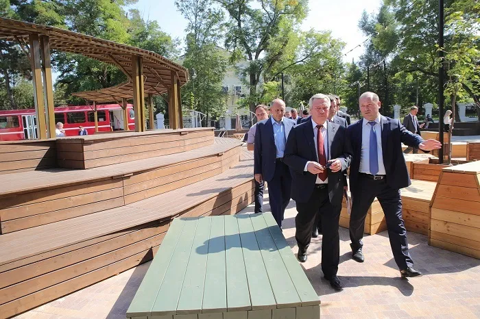 В Таганроге опробовали «первую милю» обновленной трамвайной сети В Таганроге опробовали «первую милю» обновленной трамвайной сети