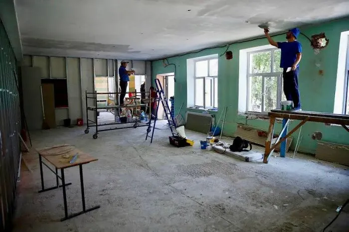 На Кубани в 2023 году отремонтируют 640 школ и детсадов за 2,4 млрд рублей На Кубани в 2023 году отремонтируют 640 школ и детсадов за 2,4 млрд рублей