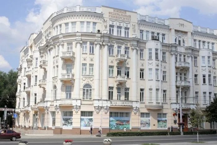 Семь вузов юга России попали в топ-100 лучших в стране Семь вузов юга России попали в топ-100 лучших в стране