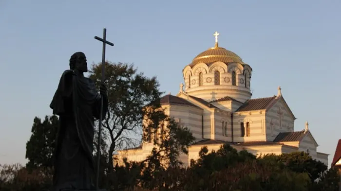 В Севастополе на Пасху перекроют часть городских улиц В Севастополе на Пасху перекроют часть городских улиц