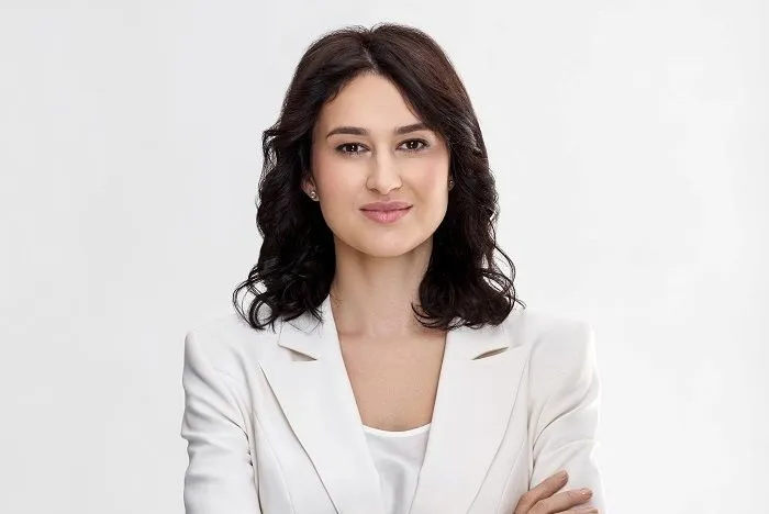 Яна Куринова: «Это абсолютно точно время возможностей» Яна Куринова: «Это абсолютно точно время возможностей»