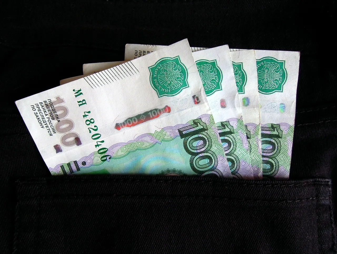 В Севастополе приостановят индексации окладов госслужащих в 2021 году В Севастополе приостановят индексации окладов госслужащих в 2021 году