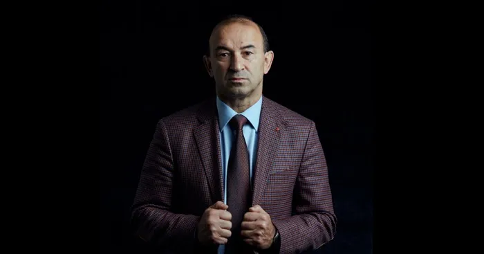 Суд Ростовской области обязал Вадима Ванеева выплатить 33,4 млрд рублей «Дамате» Суд Ростовской области обязал Вадима Ванеева выплатить 33,4 млрд рублей «Дамате»