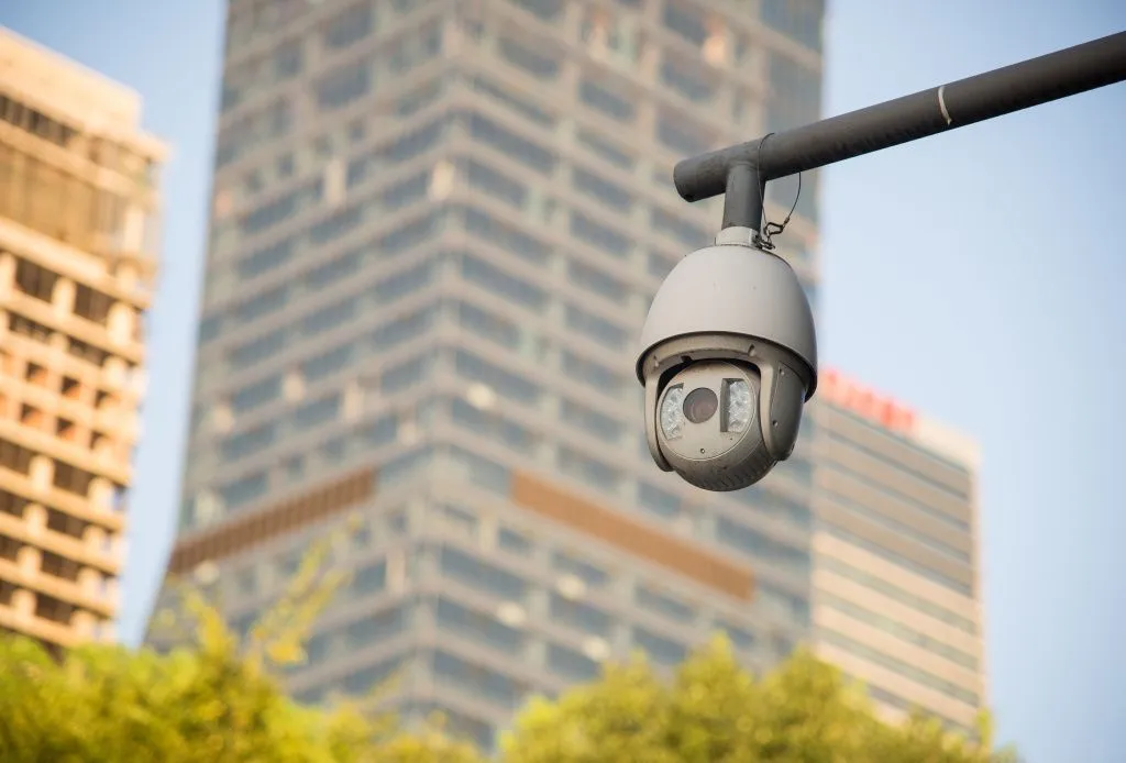 security-camera-urban-video.jpg security-camera-urban-video.jpg