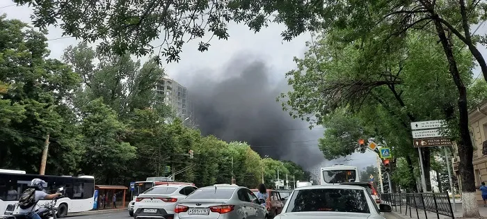 Пожар в Ростове 3.jpg Пожар в Ростове 3.jpg
